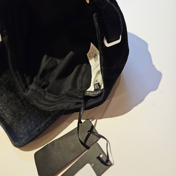 Versace Cap - Picture 5 of 6